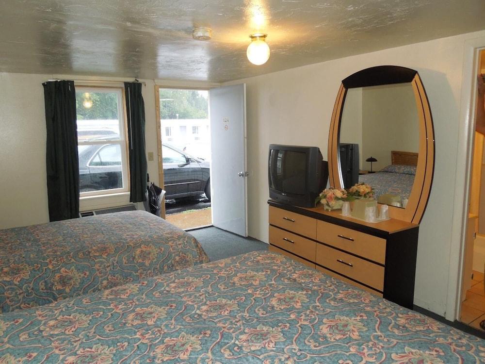 Value Inn Motel Сендаскі Екстер'єр фото